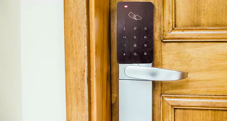 Keyless Hotel Door Locks Repair in Apopka, FL