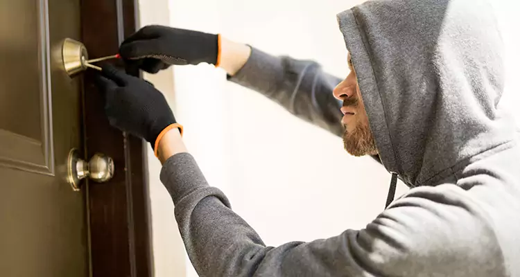 Emergency Motel Lock Repairs—Available 24/7 in Apopka, FL